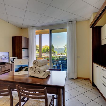 Hotel Residence Zust Verbania Dış mekan fotoğraf