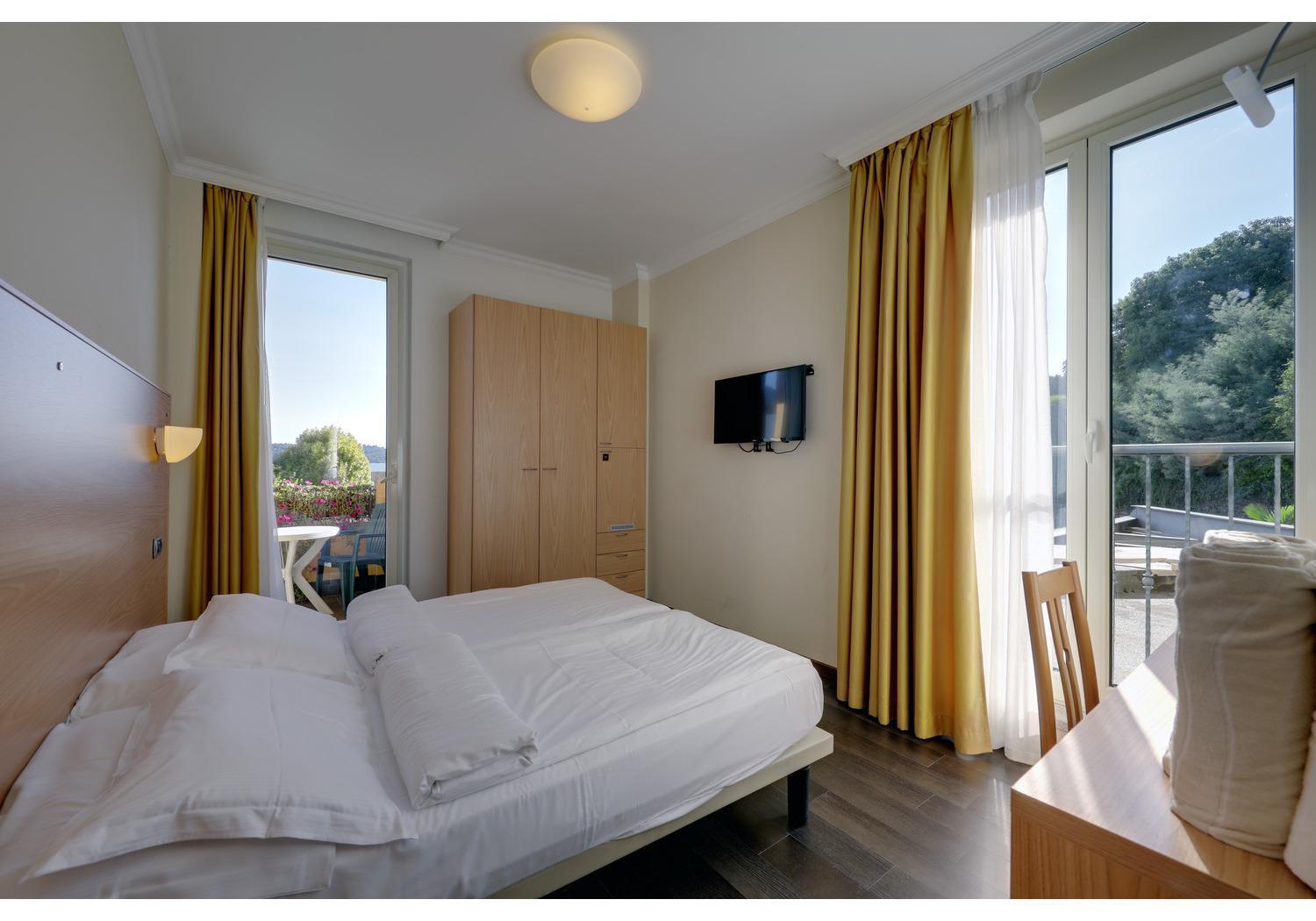 Hotel Residence Zust Verbania Dış mekan fotoğraf