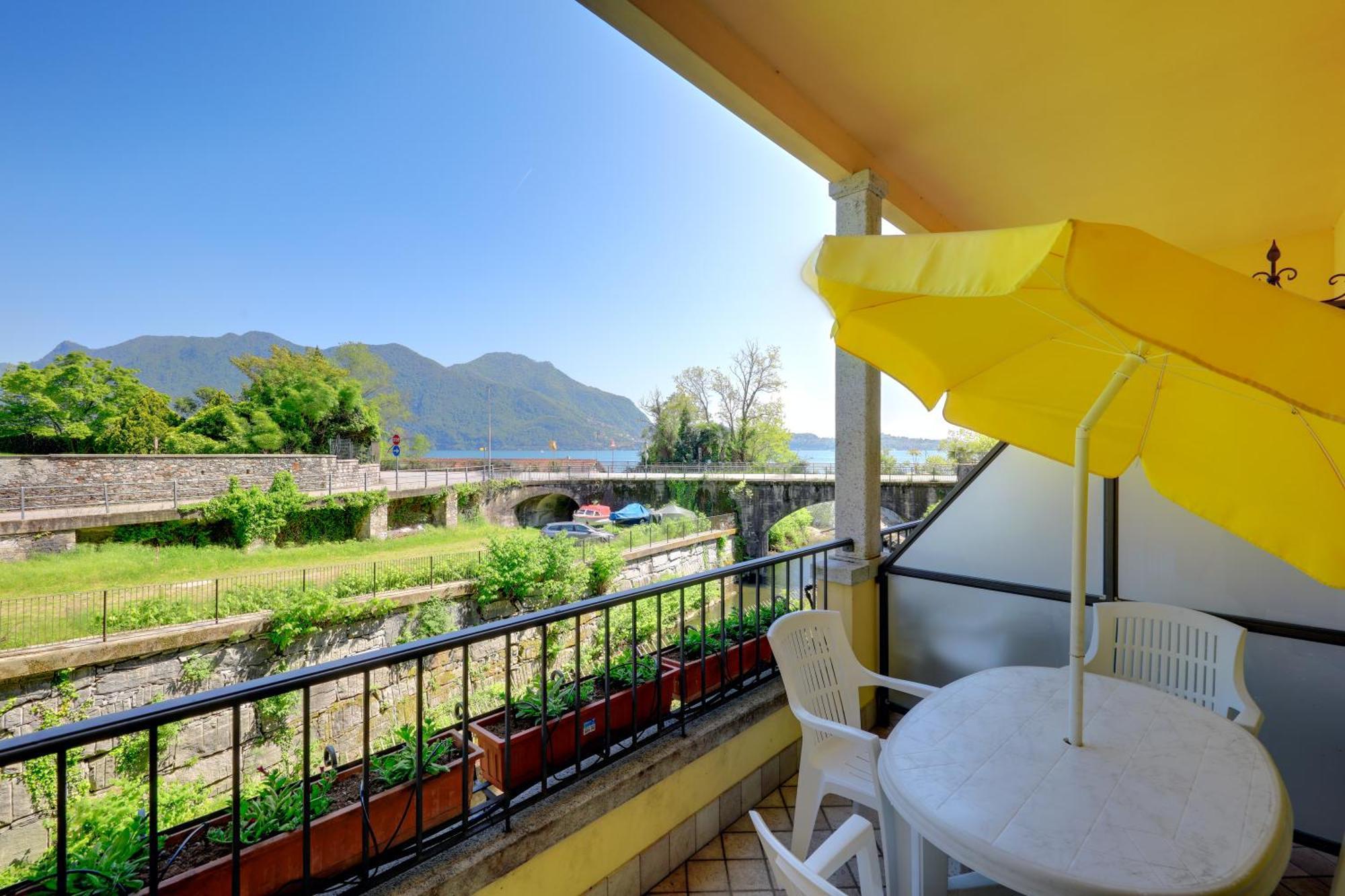 Hotel Residence Zust Verbania Dış mekan fotoğraf